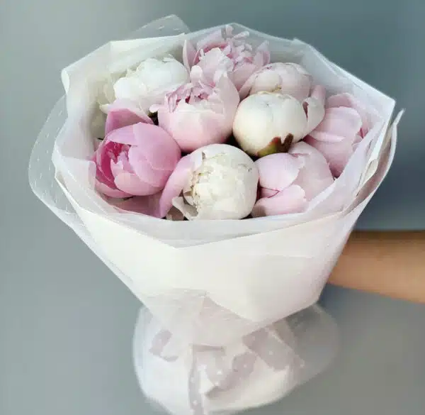 Букет из 9 пион