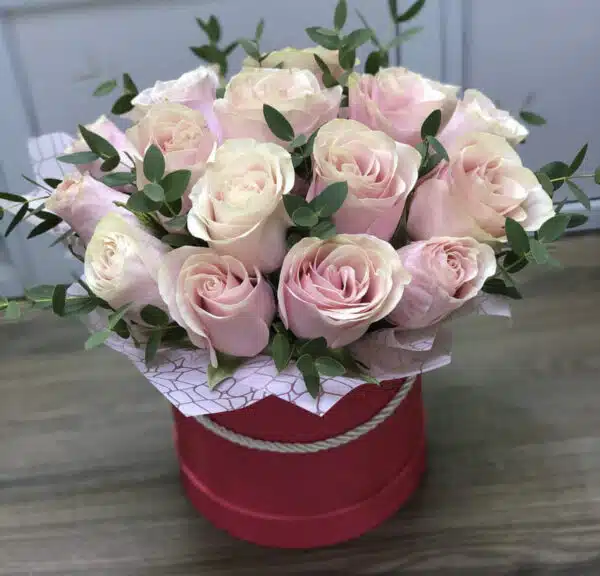 Коробка из 15 Роз
